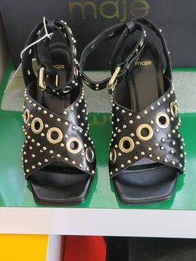 ❗️MAJE FERMAEYELET  Black Studded Leather Sandals with Gold Eyelets NIB❗️